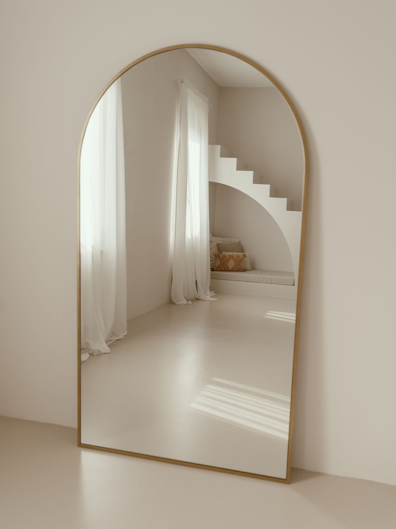 Duże Lustro Podłogowe Owalne 180x100 Złote