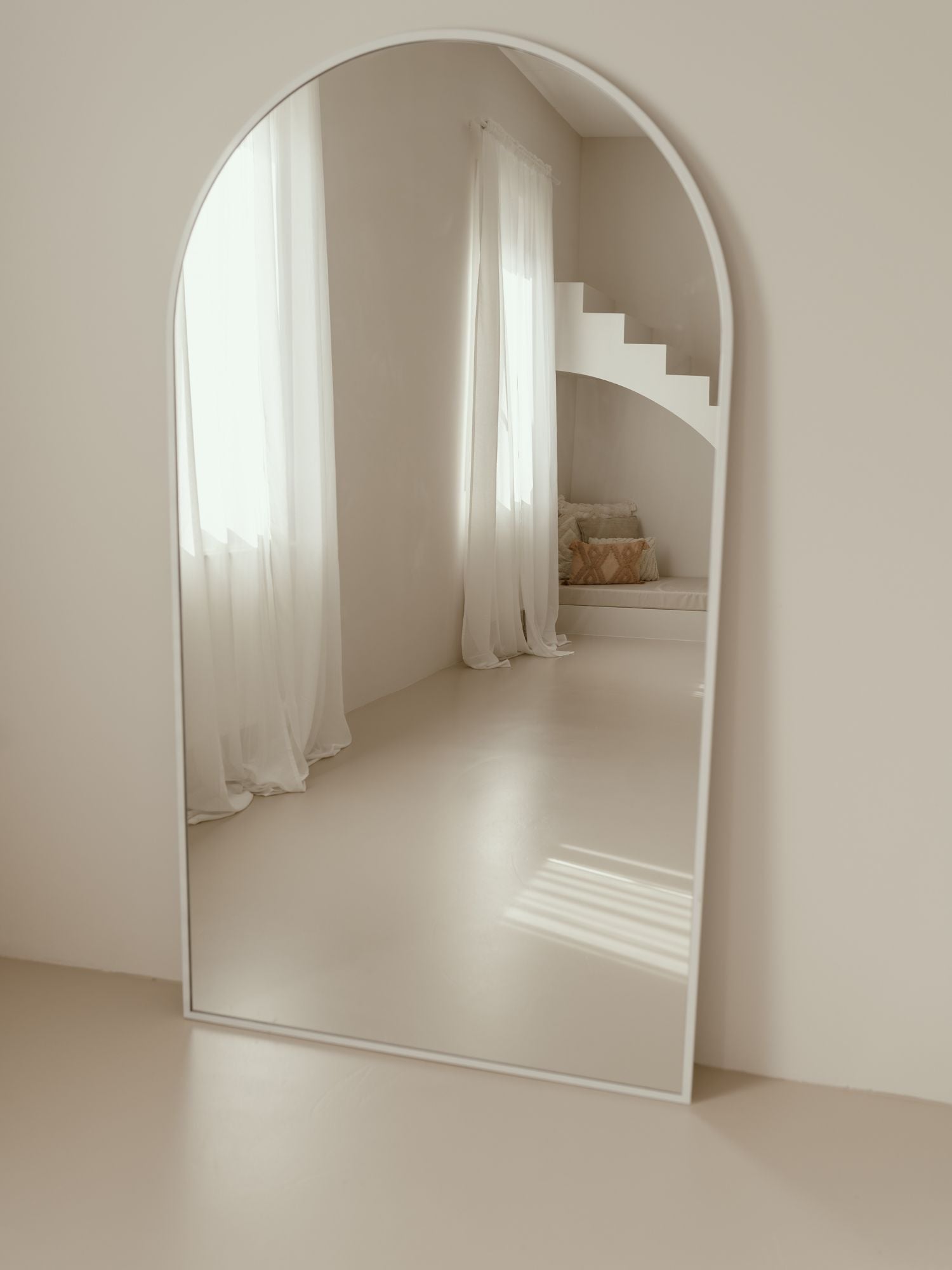 Duże Lustro Podłogowe Owalne 180x100 Białe