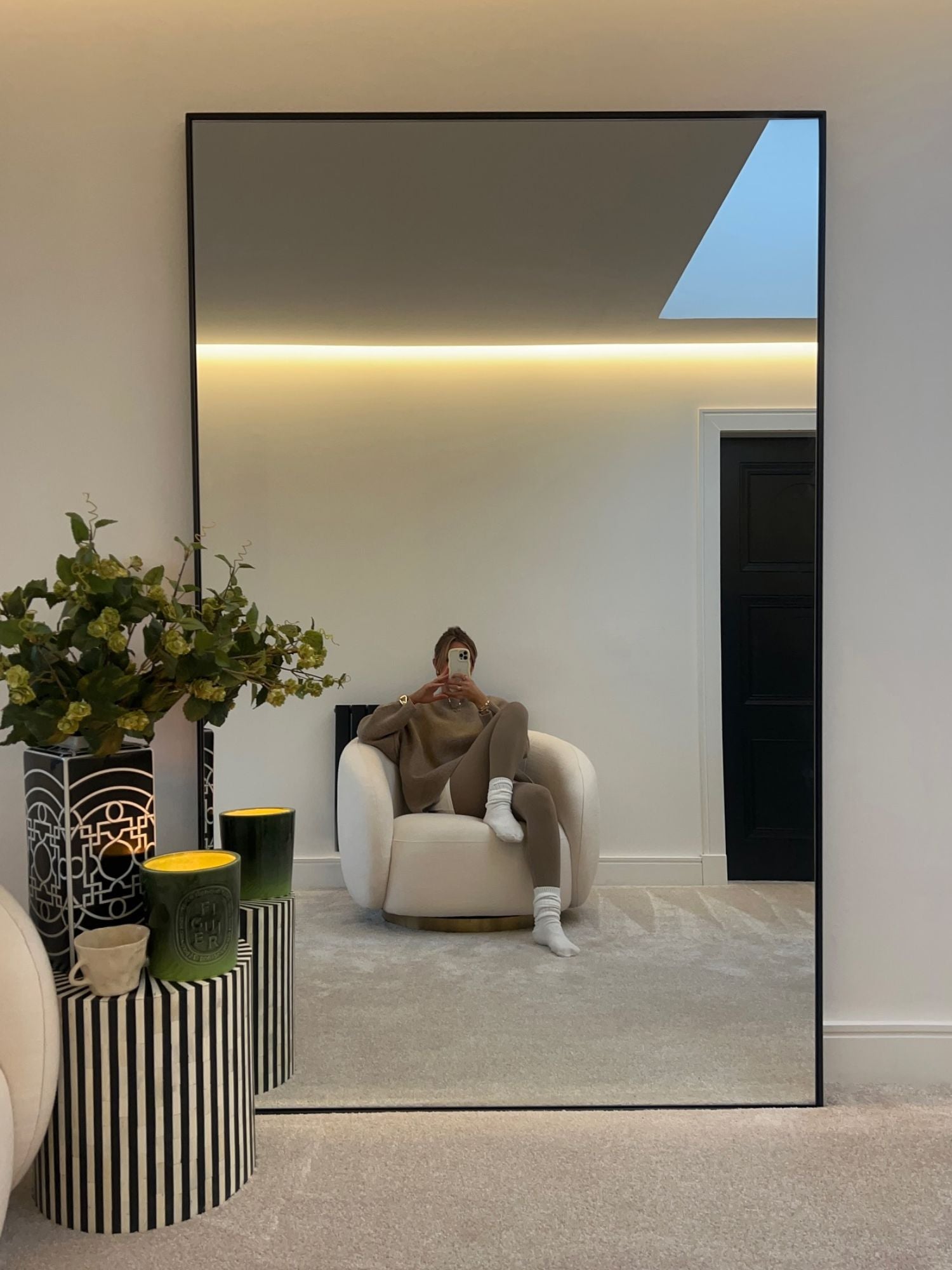 Duże Lustro Podłogowe Prostokątne 180x100 Czarne