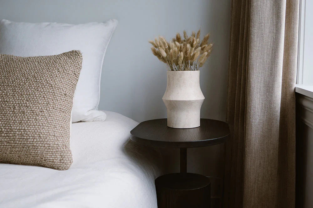 Designerski wazon z trawertynu Ø12x20 cm