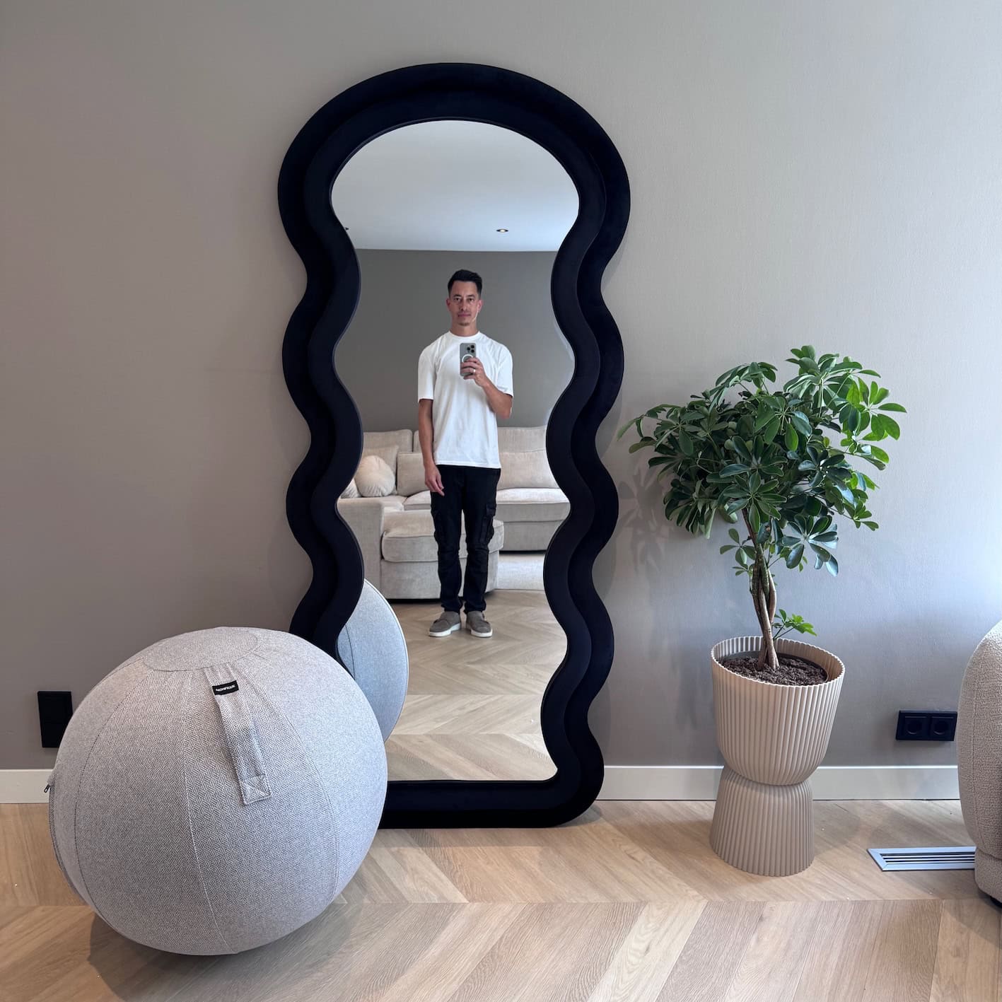 Lustro Faliste Czarny